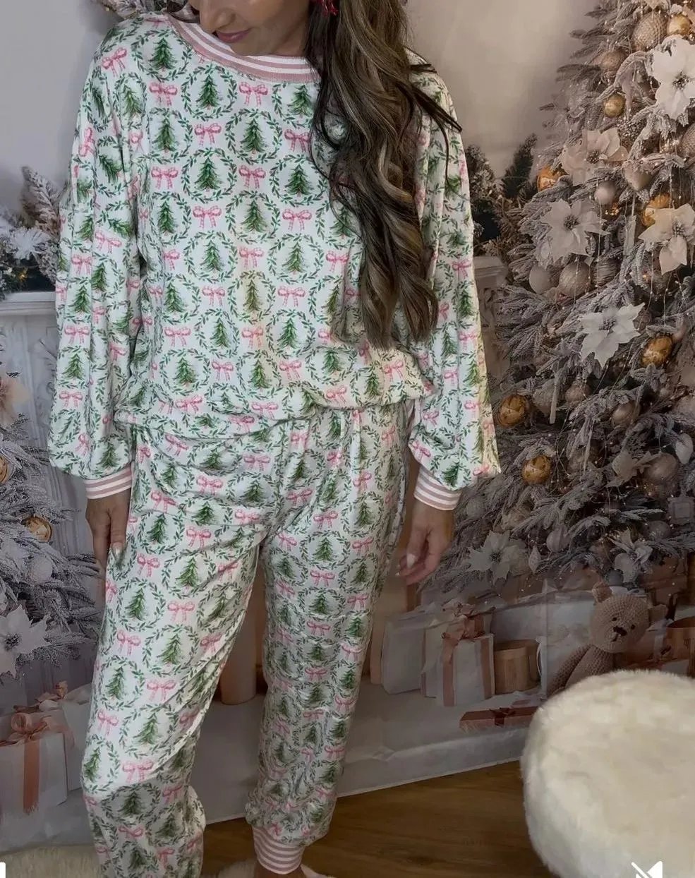 🎄Christmas Trees and Bows Pajama Set(Buy 2 Free Shipping)
