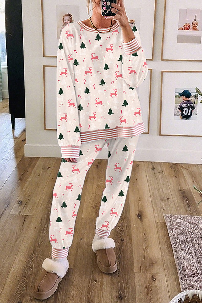 🎄Christmas Trees and Bows Pajama Set(Buy 2 Free Shipping)