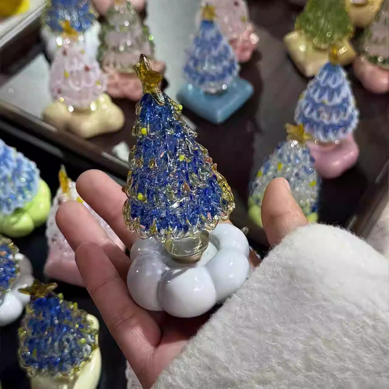 🎅Handmade Glass & Ceramic Rotatable Christmas Tree Ornament 🎄